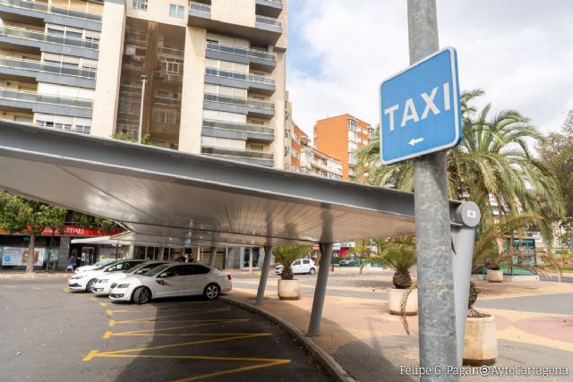 Cartagena amplía a 9 pasajeros la ocupación de los taxis y a 15 años la antigüedad de los vehículos