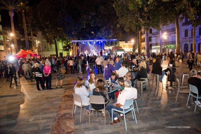 Carthagineses y Romanos celebran el Medio Año Festero con charlas, conciertos, una carrera nocturna, juegos infantiles y una entrega de premios
