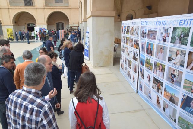 Más de 300 personas de toda la Región y de otras comunidades conocen el potencial de estudiar en la UPCT