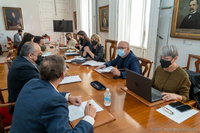 El Gobierno municipal trasladará a la fiscalía la investigación por la supuesta difusión intencionada de datos personales de funcionarios