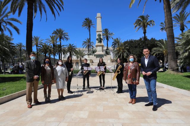 'De mar, puerto y bandas', ciclo de conciertos para el impulso de plaza mayor y el turismo de cruceros