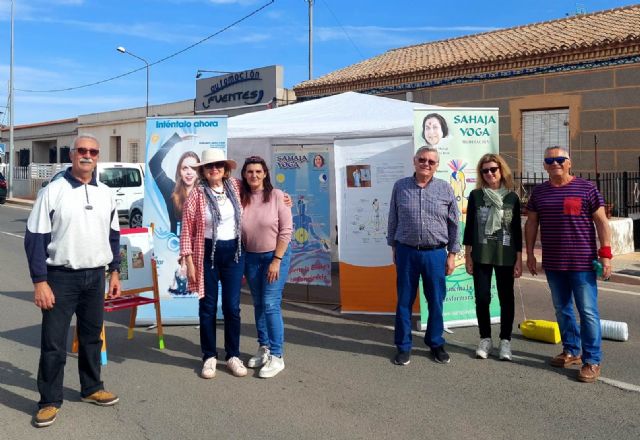 Cuesta Blanca reúne a más de treinta emprendedores locales en su `II Feria de la Primavera´