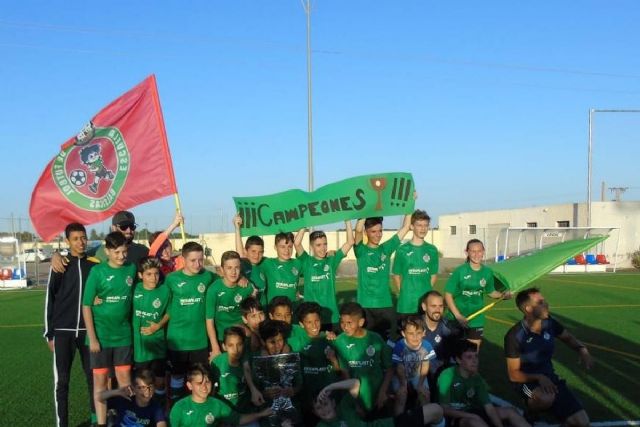 E.F.B. Balsicas, At.Corvera y A.D. Portmán, campeones de infantiles, cadetes y féminas