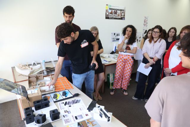 Estudiantes de Diseño Industrial crean 50 productos innovadores para resolver problemas cotidianos