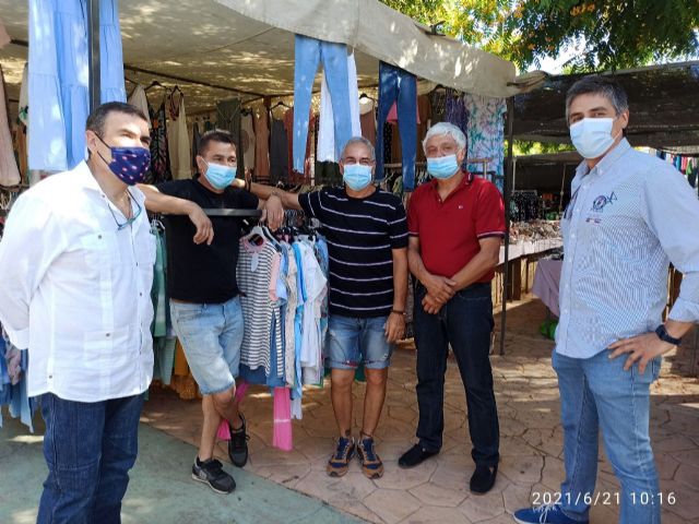 MC se adhiere a las reivindicaciones del sector de los mercadillos para exigir una línea de ayudas directas a la CARM