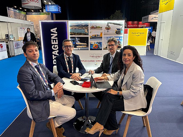El Puerto de Cartagena refuerza en Breakbulk Europe su liderazgo en cargas de proyecto y offshore en el Mediterráneo