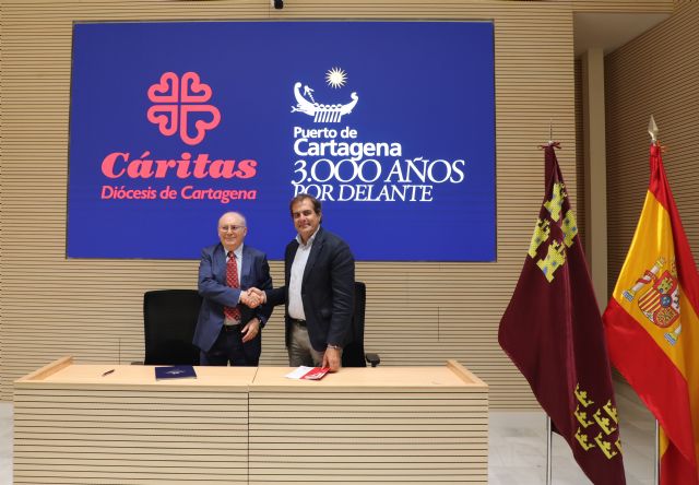 El Puerto de Cartagena y Cáritas firman una alianza para impulsar proyectos sociales y reforzar su compromiso con las personas