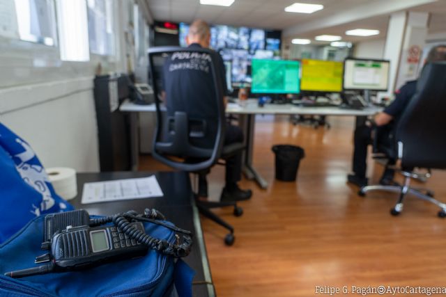 La Policía Local de Cartagena contará con 120 nuevos equipos portátiles de comunicación