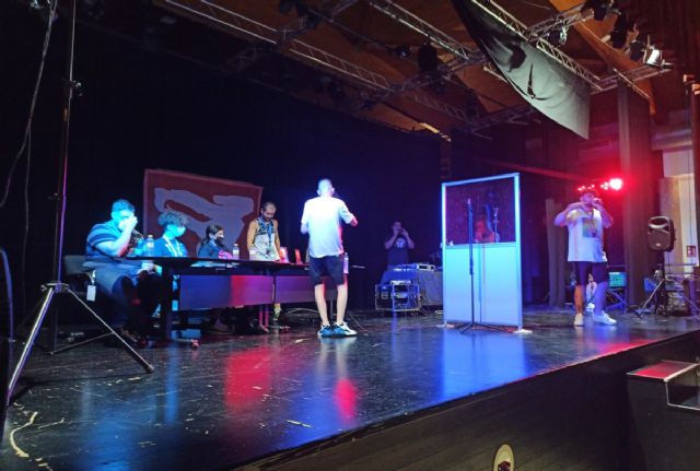 El cartagenero Vivi gana la final de Battle Rap del Urban Ct Fest