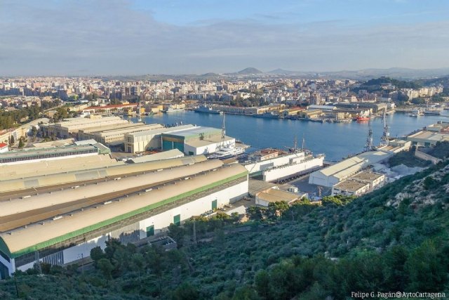 Urbanismo autoriza la retirada de amianto de la Escuela Técnica de Soldadores de Navantia