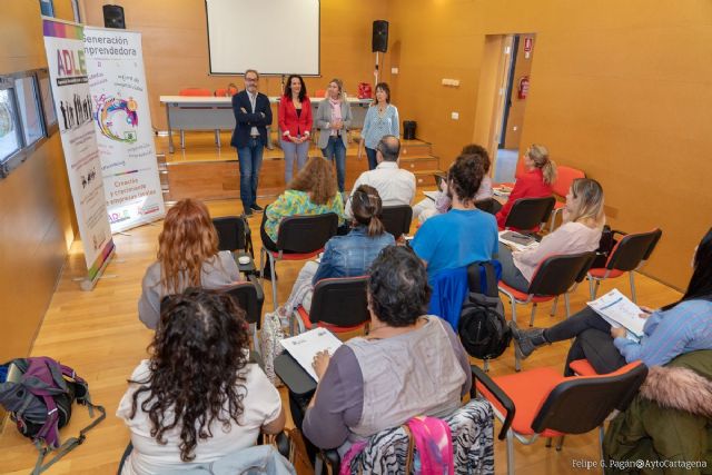 Peluquería, artesanía, ecoturismo o comercios electrónicos en la 4ª edición del programa Generación Emprendedora de la ADLE 