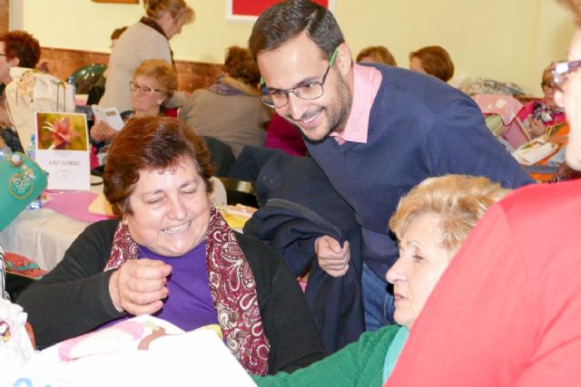 San Anton reune a mas de 150 encajeras en su Encuentro de Bolillo