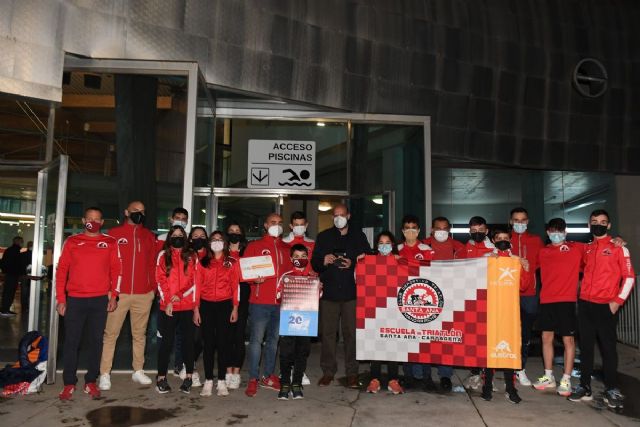 Deportes felicita a la Escuela del Club Deportivo Triatlón Mandarache Santa Ana por su galardón de Oro de Excelencia TRI