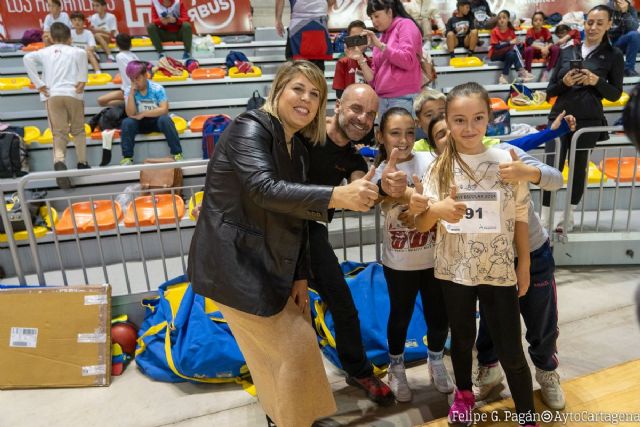 500 alumnos del programa de Deporte Escolar compiten en la fase municipal de ´Jugando al Atletismo Benjamín´
