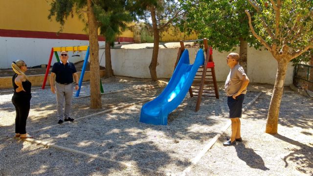 Cs arremete contra el PSOE por ignorar tres acuerdos plenarios de 2017 vinculados al cuidado de los parques y zonas infantiles