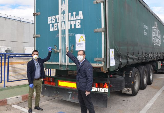 Agrupal dona cerca de 25 toneladas de productos alimentarios a cáritas diócesis de cartagena