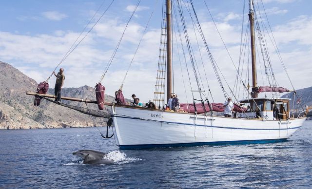 Abierto el plazo de inscripción para limpiar el entorno del Fuerte de Navidad en el barco de Puerto de Culturas