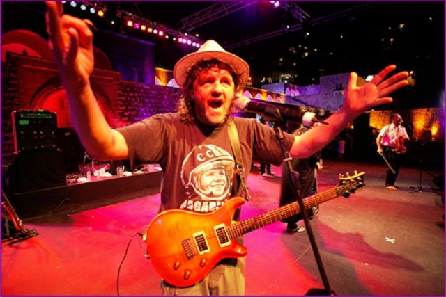 La Mar de Músicas cierra el sábado el telón con las actuaciones festivas de Emir Kusturica y Bob Hund