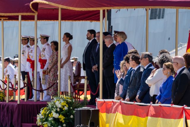 El Gobierno municipal pide a Defensa que mantenga el Archivo Naval íntegro y a disposición de los investigadores en Cartagena