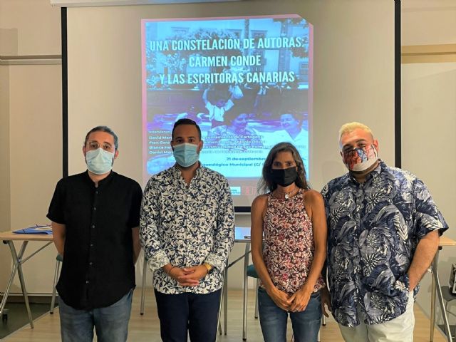 Una constelación de autoras constata la relación entre Carmen Conde y numerosas escritoras canarias