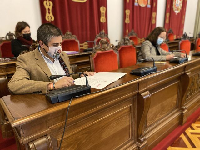 MC: La Comisión de Hacienda apoya las propuestas de Honores de MC, entre ellas la plaza Efesé y el reconocimiento póstumo a Alfonso Emilio Pérez