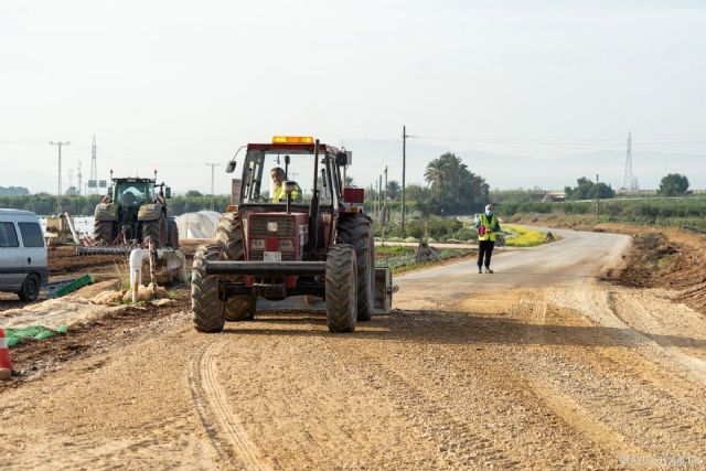 La vicealcaldesa anuncia que la Comunidad Autónoma arreglará en 2022 el tramo de la RM-F15 entre los dos colegios de Pozo Estrecho