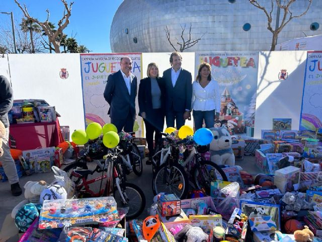 Campaña recogida de juguetes- 'trae un juguete y compramos otro por ti'