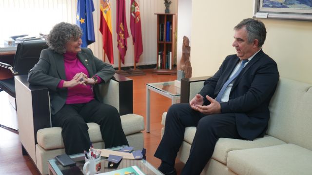 La rectora y el nuevo consejero avanzan en el plan plurianual de financiación de las universidades