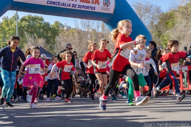 Cortes de tráfico este domingo en la Avenida del Cantón por la Milla solidaria de La Huertecica