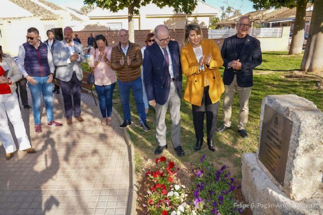 Cartagena homenajea en La Palma al director del Prado que ´paseaba en alpargatas y se bañaba en sus balsas´