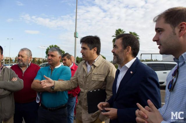 MC promueve que el Ayuntamiento subvencione la instalación de mamparas en los taxis del municipio