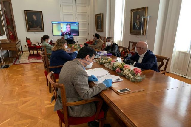 Ayuntamiento y comité acuerdan un ERTE para salvar los empleos en Cartagena, Puerto de Culturas