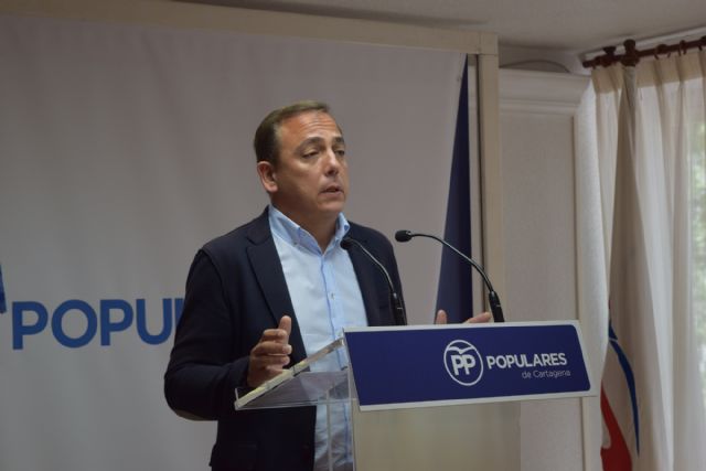 Espejo: 'Castejón prefiere mantener el poder antes que defender la libertad de información'