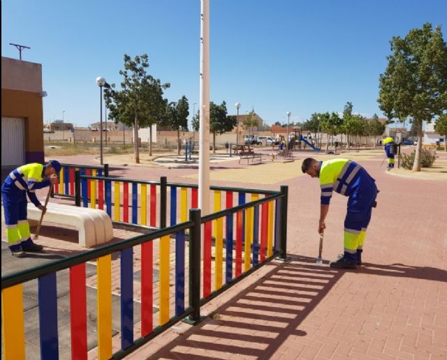 El Plan de Choque de Limpieza alcanza ya a una veintena de barrios y diputaciones del municipio