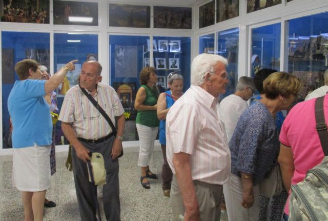 Arquisocial se hace cargo del servicio de ayuda a domicilio, del que se benefician 450 mayores