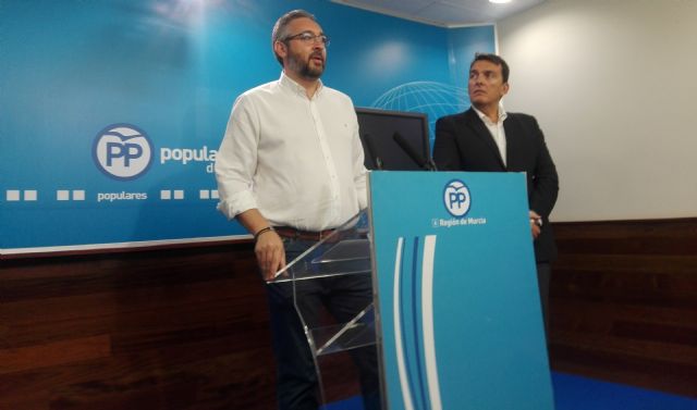 Víctor Martínez: 'Tovar y Urralburu son unos hipócritas al dar cobijo en el ayuntamiento de Cartagena al imputado José López'