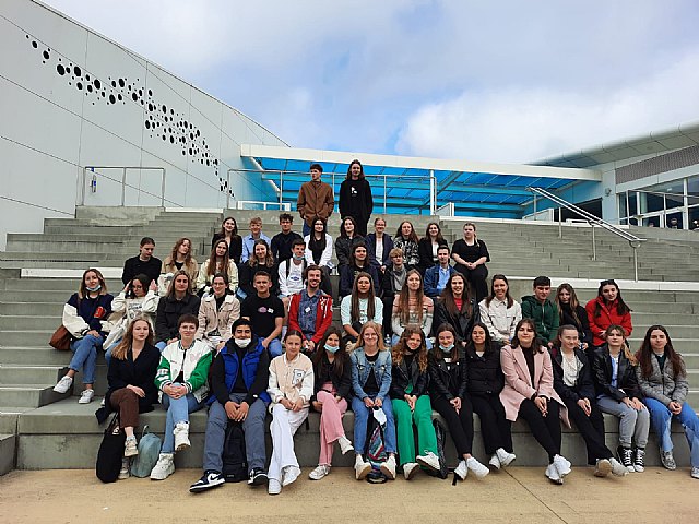 Alumnos del IES Pedro Peñalver de El Algar defienden la protección de los océanos en Europa