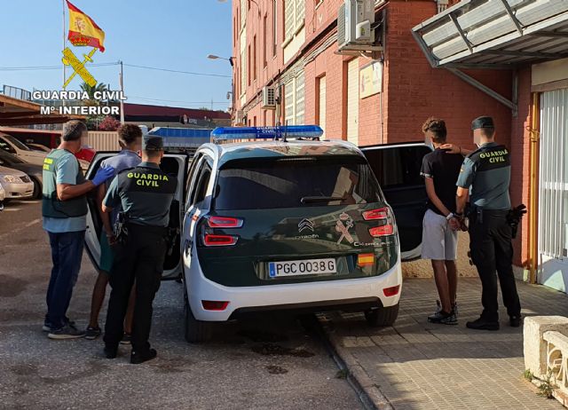 La Guardia Civil esclarece la agresión a dos jóvenes en Cabo de Palos