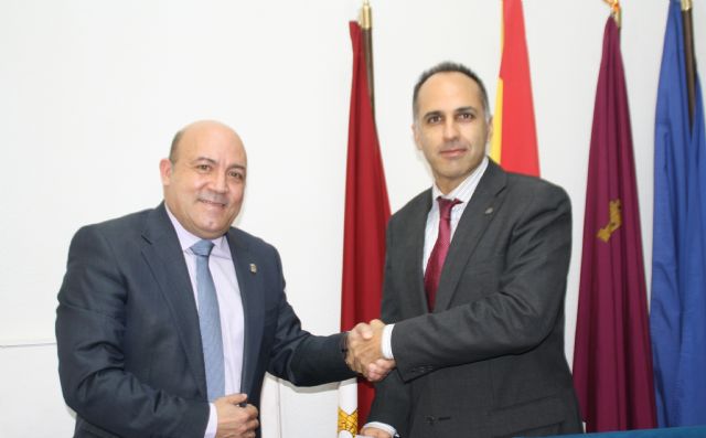 La Politécnica de Cartagena trabaja en la protección y distinción del melocotón de Cieza