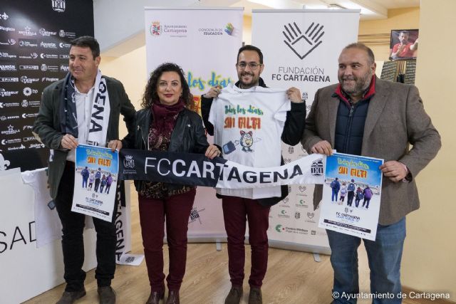 Los menores de 14 años entraran de manera gratuita al partido del domingo 28 en el Cartagonova