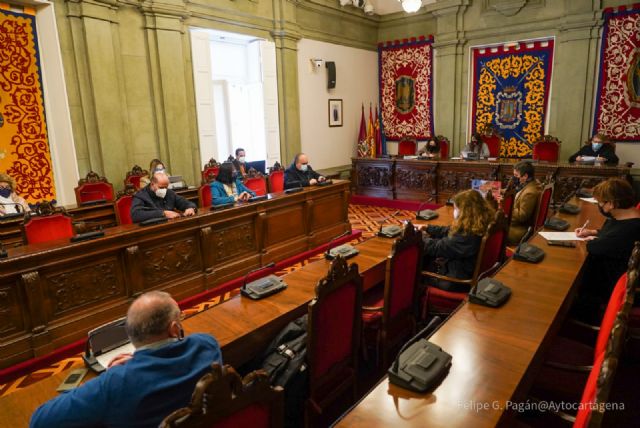 Las contrataciones de la ADLE ganarán en transparencia y eficacia al integrarse en la Mesa de Contratación municipal