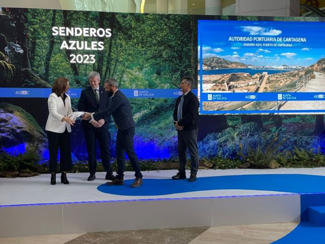 La Autoridad Portuaria de Cartagena recibe el distintivo de calidad de 'Sendero Azul Puerto de Cartagena'