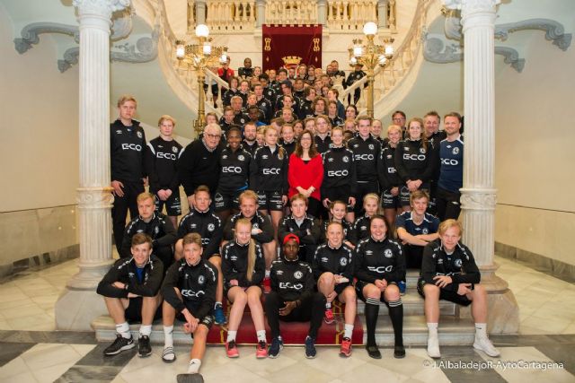 Los principales valores turisticos de Cartagena se abren al futbol noruego