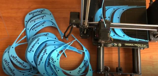 La UPCT entrega 400 pantallas protectoras impresas en 3D al Hospital Santa Lucía
