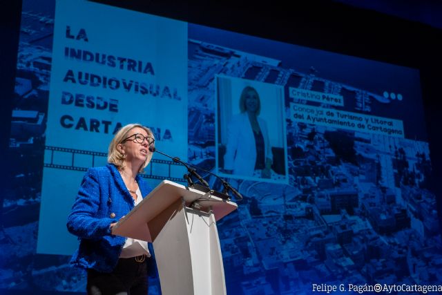 Cartagena celebra una jornada para potenciar su sector audiovisual con directos de Netflix y Movistar Plus +