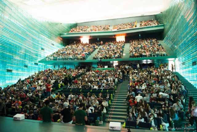 Un jurado internacional de jovenes lectores fallara los Premios Mandarache y Hache 2017