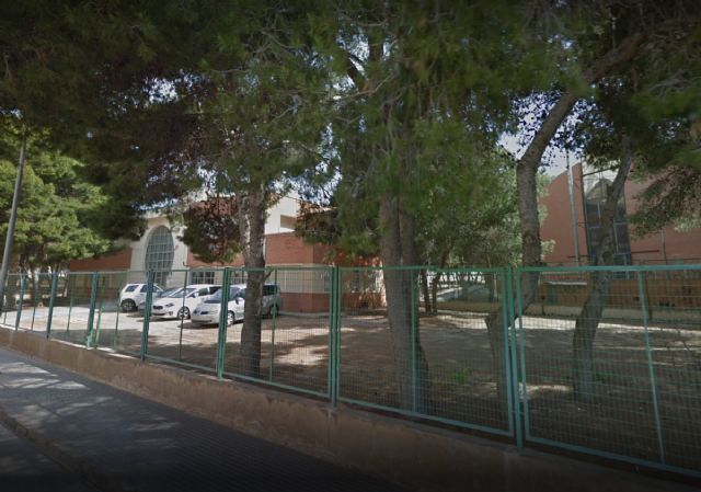 La Consejeria de Educacion expone a los alumnos de Bachillerato del Politecnico a no encontrar plaza en otros centros