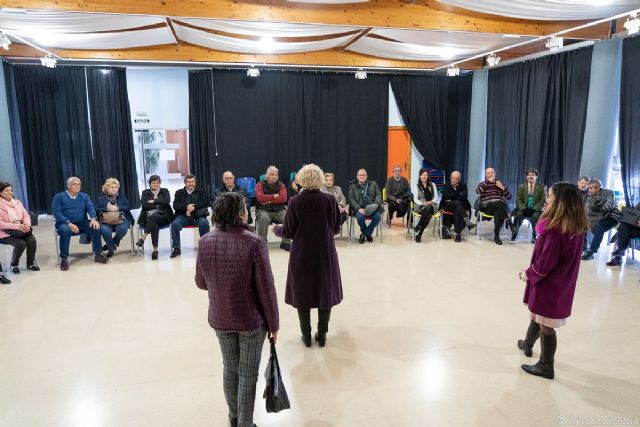 15 parejas compiten por ganar el I Concurso Municipal de Baile Senior ¿Bailamos?