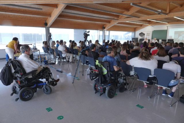 Las Jornadas de Accesibilidad Universal analizan las barreras a eliminar para facilitar la vida de personas con capacidades diferentes