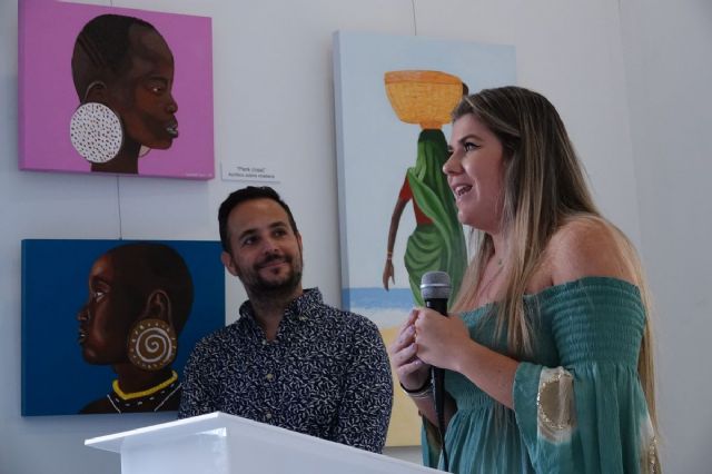 La Sala Subjetiva Nicomedes Gómez acoge la exposición de pintura CartÁfrica, de Claudia Yelo